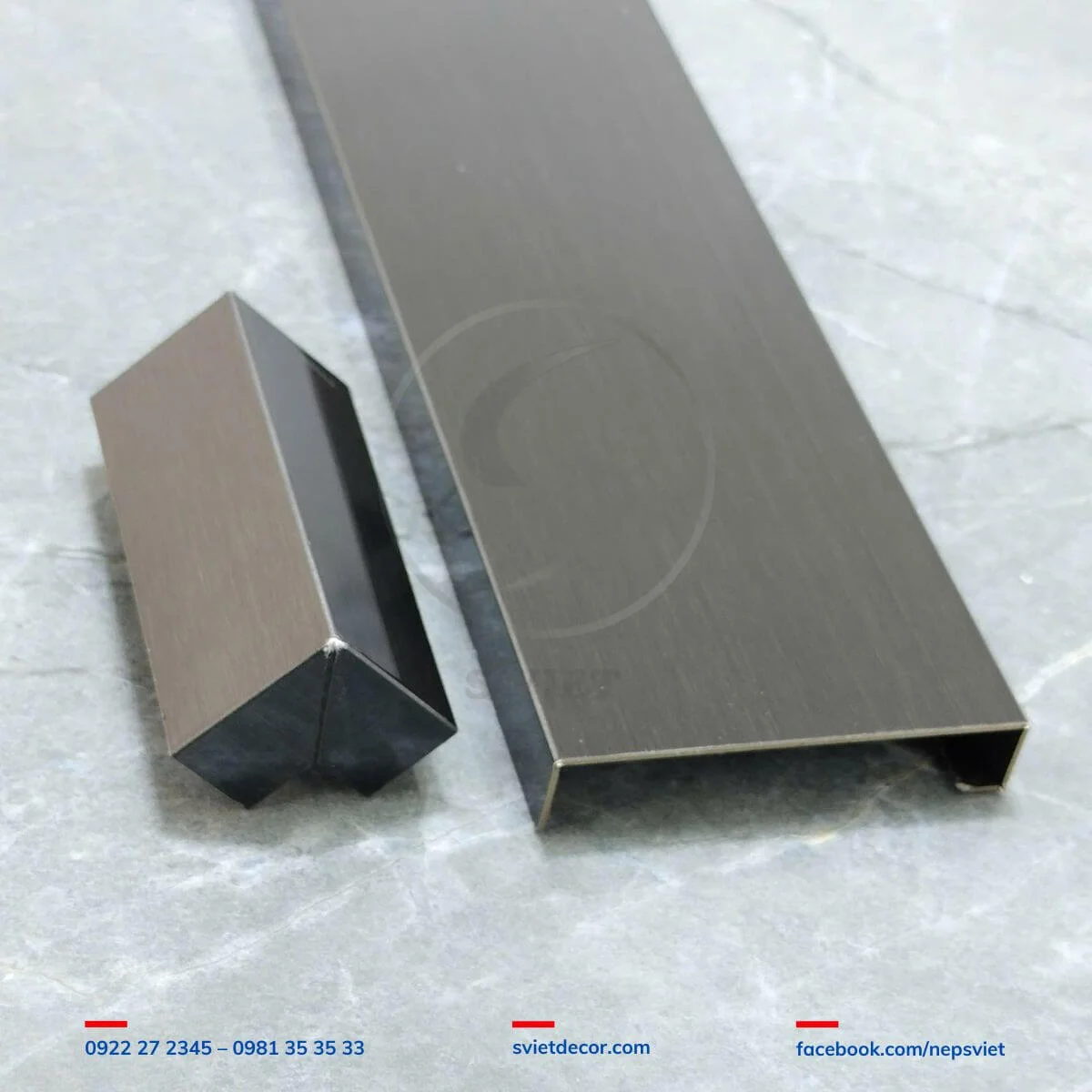 Nẹp Len Chân Tường Inox Kiểu Vuông