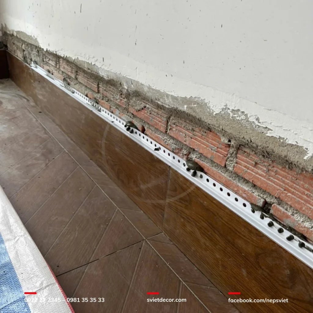 Thi công Nẹp Tách Khe Vật Liệu F10 031125 2