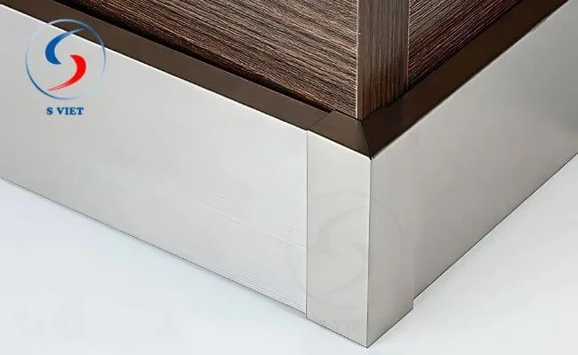 công dụng chính của nẹp len chân tường (1)