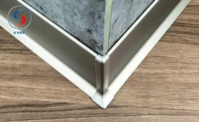 công dụng chính của nẹp len chân tường (3)