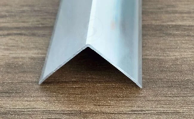Nẹp nhôm V màu inox