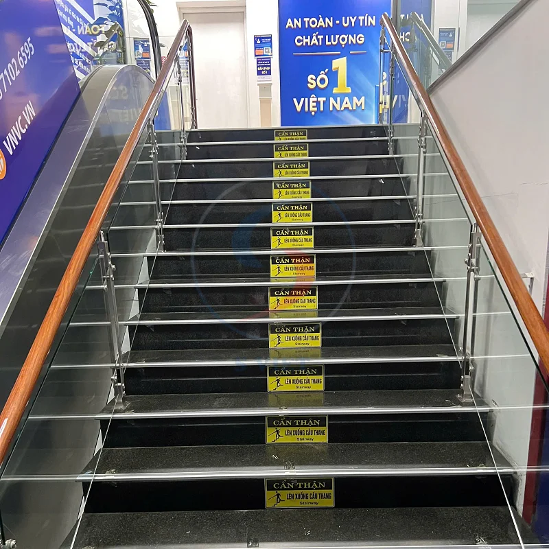 Nẹp chống trượt cầu thang Dự án VNVC Hải Dương 98253